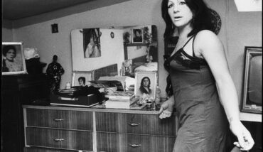 Lisetta Carmi, Dalla Serie I Travestiti, 1965 1970. Stampa Gelatina Bromuro Dâargento, 18x24 Cm. Martini & Ronchetti, Courtesy Archivio Lisetta Carmi (1)